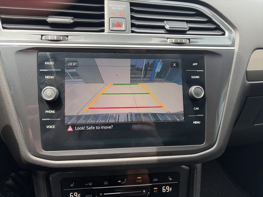 2023 Volkswagen Tiguan SE