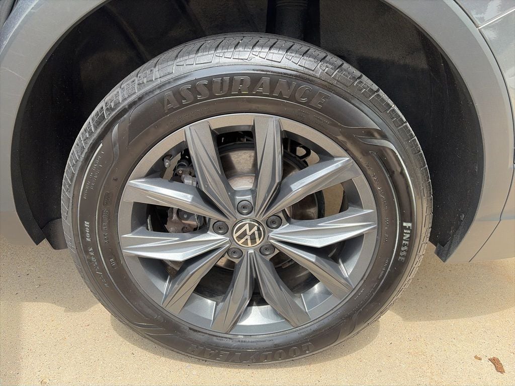 2023 Volkswagen Tiguan SE