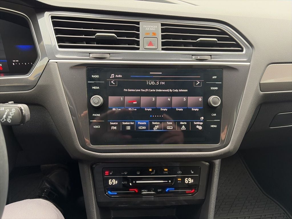 2024 Volkswagen Tiguan 2.0T SE