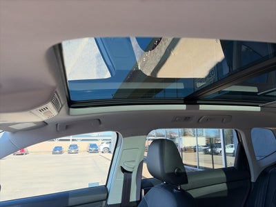 2025 Volkswagen Taos 1.5T SE Black