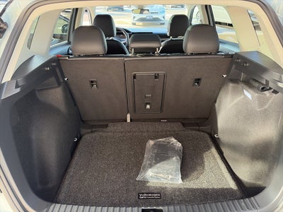 2025 Volkswagen Taos 1.5T SE Black