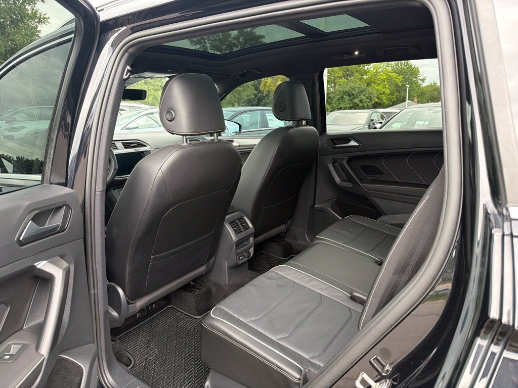 2022 Volkswagen Tiguan 2.0T SEL R-Line