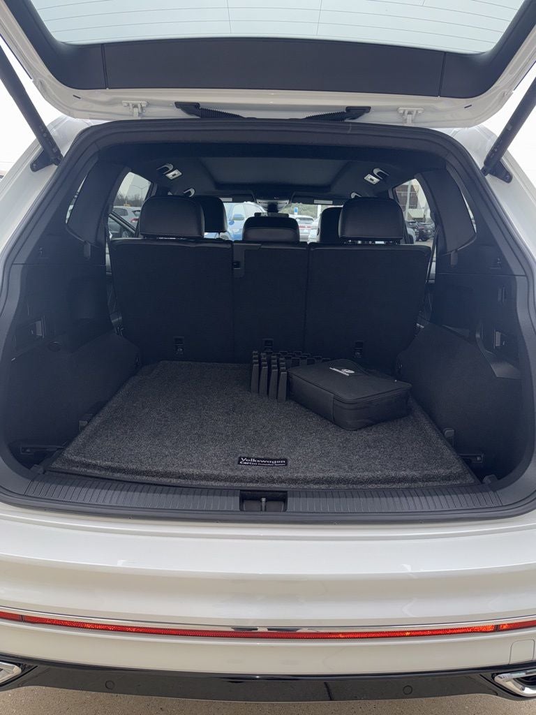 2022 Volkswagen Tiguan 2.0T SEL R-Line