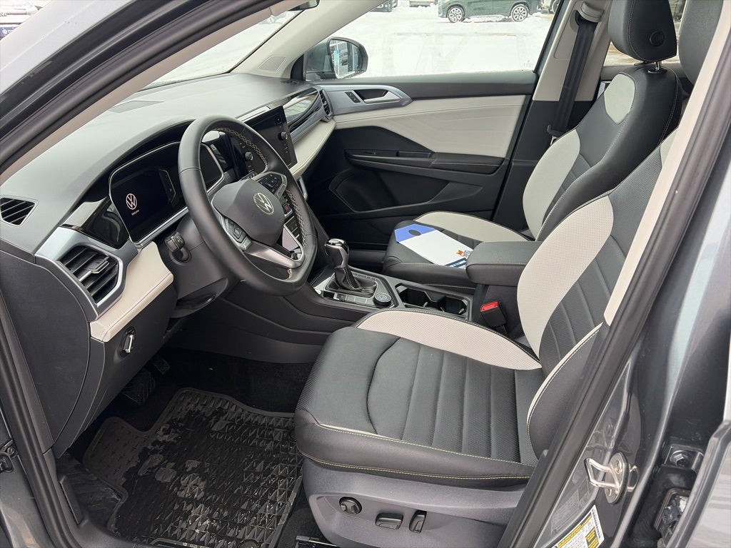 2025 Volkswagen Taos 1.5T SEL