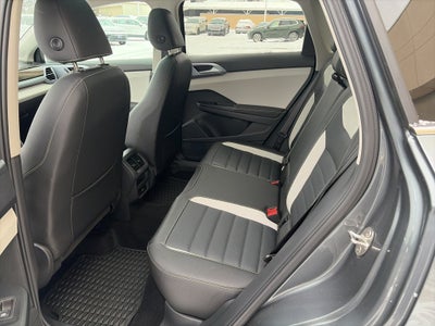 2025 Volkswagen Taos 1.5T SEL