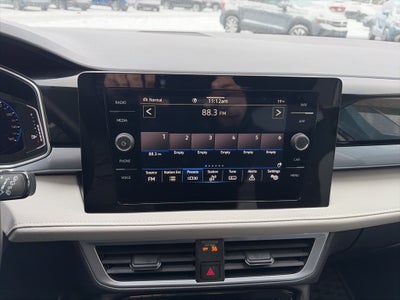 2025 Volkswagen Taos 1.5T SEL