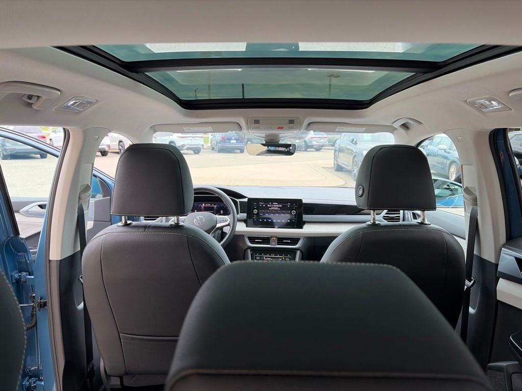 2025 Volkswagen Taos 1.5T SEL