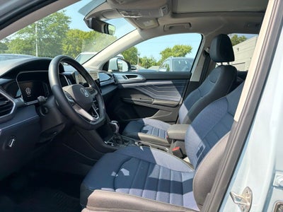 2025 Volkswagen Taos 1.5T SEL