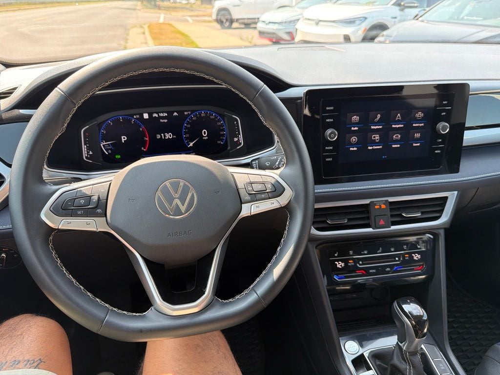 2025 Volkswagen Taos 1.5T SEL