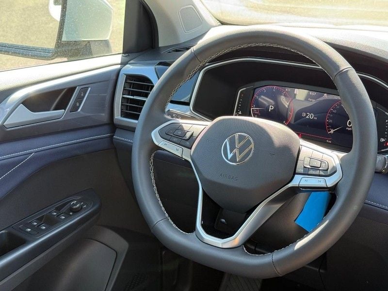 2026 Volkswagen Taos 1.5T SEL