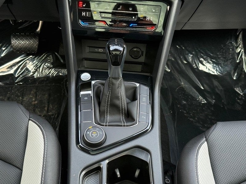 2026 Volkswagen Taos 1.5T SEL