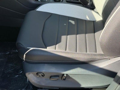 2026 Volkswagen Taos 1.5T SEL