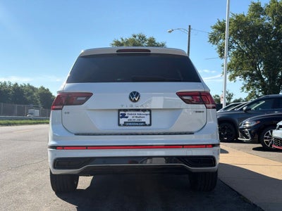 2024 Volkswagen Tiguan SE R-Line Black