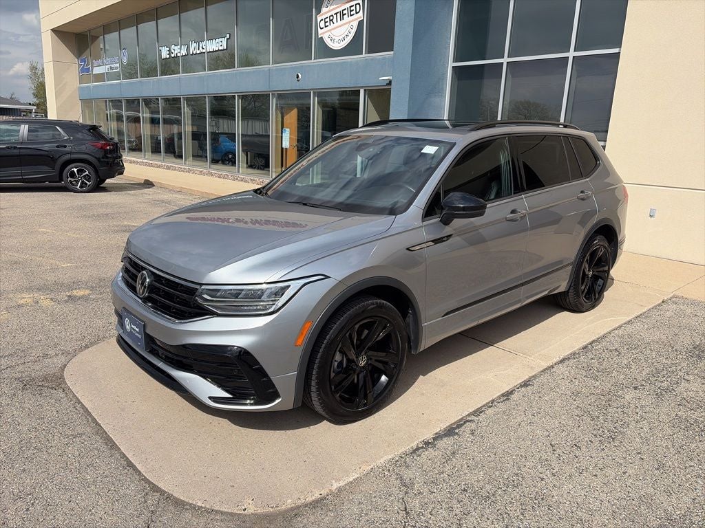 2023 Volkswagen Tiguan 2.0T SE R-Line Black