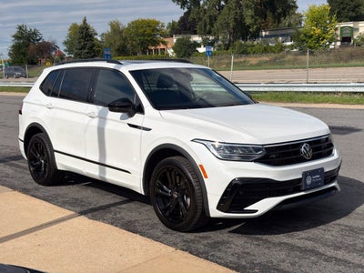 2023 Volkswagen Tiguan SE R-Line Black