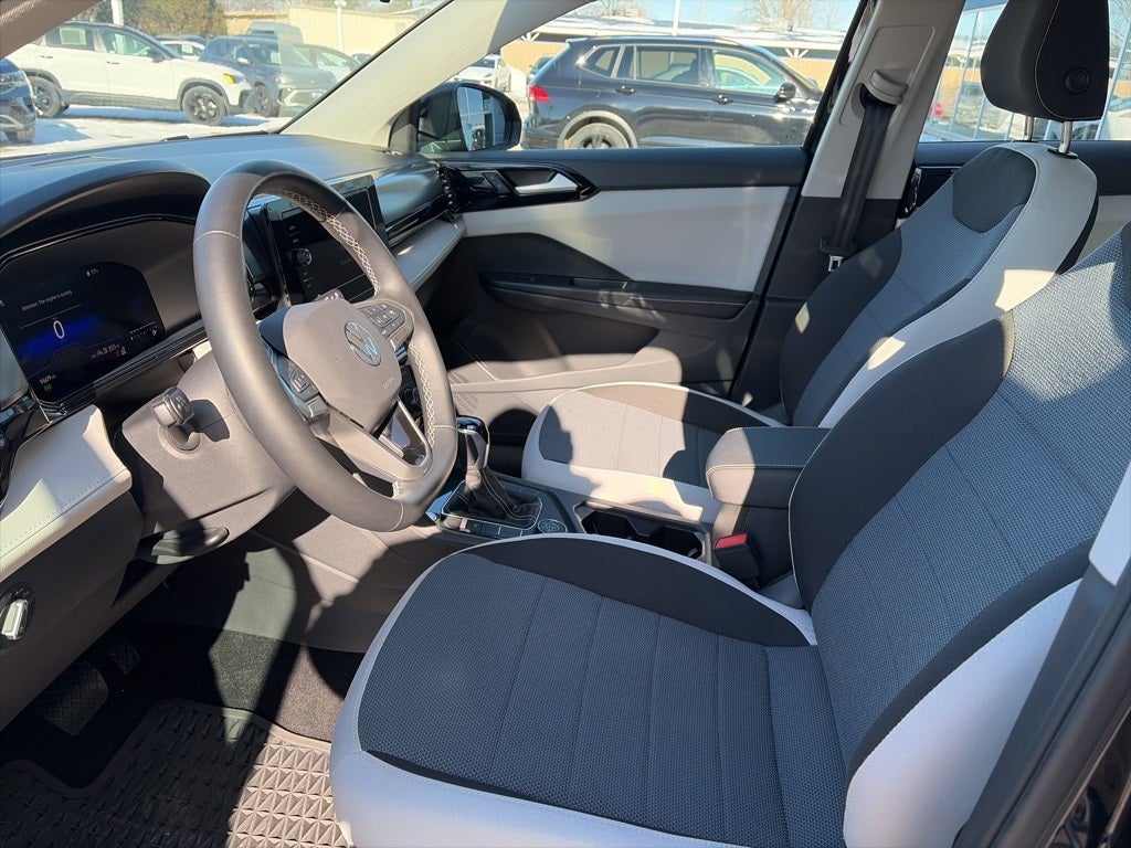 2025 Volkswagen Taos 1.5T S