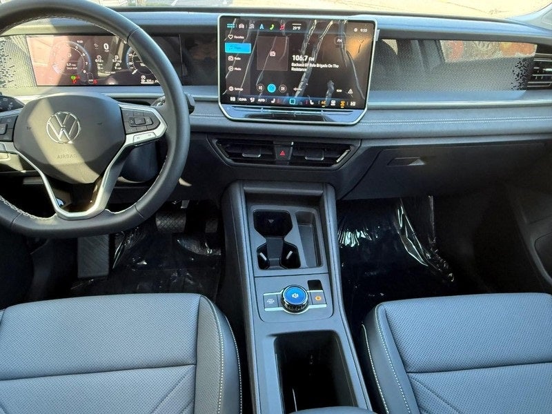 2025 Volkswagen Tiguan 2.0T SE