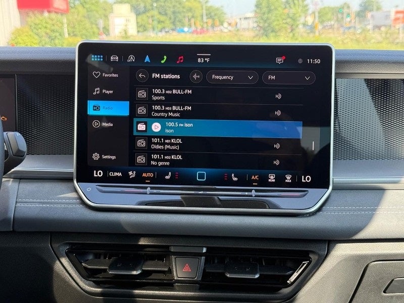 2025 Volkswagen Tiguan 2.0T SE