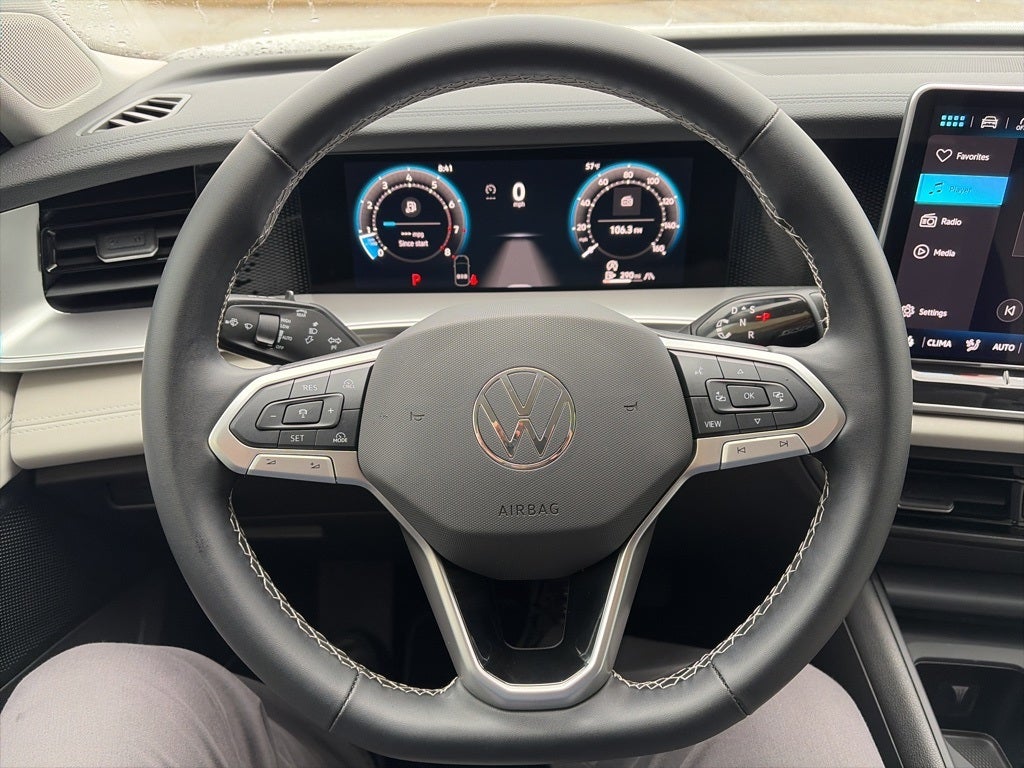 2025 Volkswagen Tiguan 2.0T SE