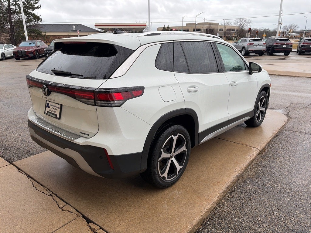 2025 Volkswagen Tiguan 2.0T SE