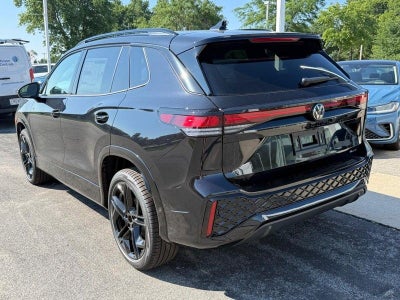 2026 Volkswagen Tiguan SE R-Line Black