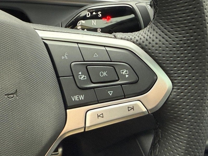 2025 Volkswagen Tiguan 2.0T SE R-Line Black