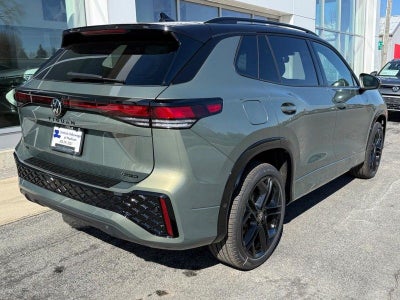 2026 Volkswagen Tiguan 2.0T SE R-Line Black