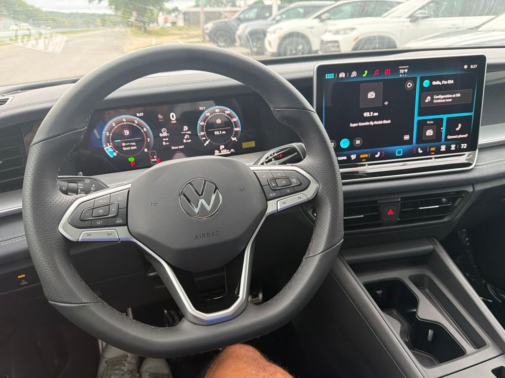 2026 Volkswagen Tiguan SE R-Line Black