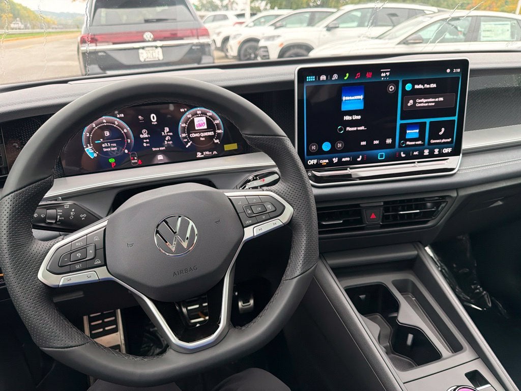 2026 Volkswagen Tiguan SE R-Line Black