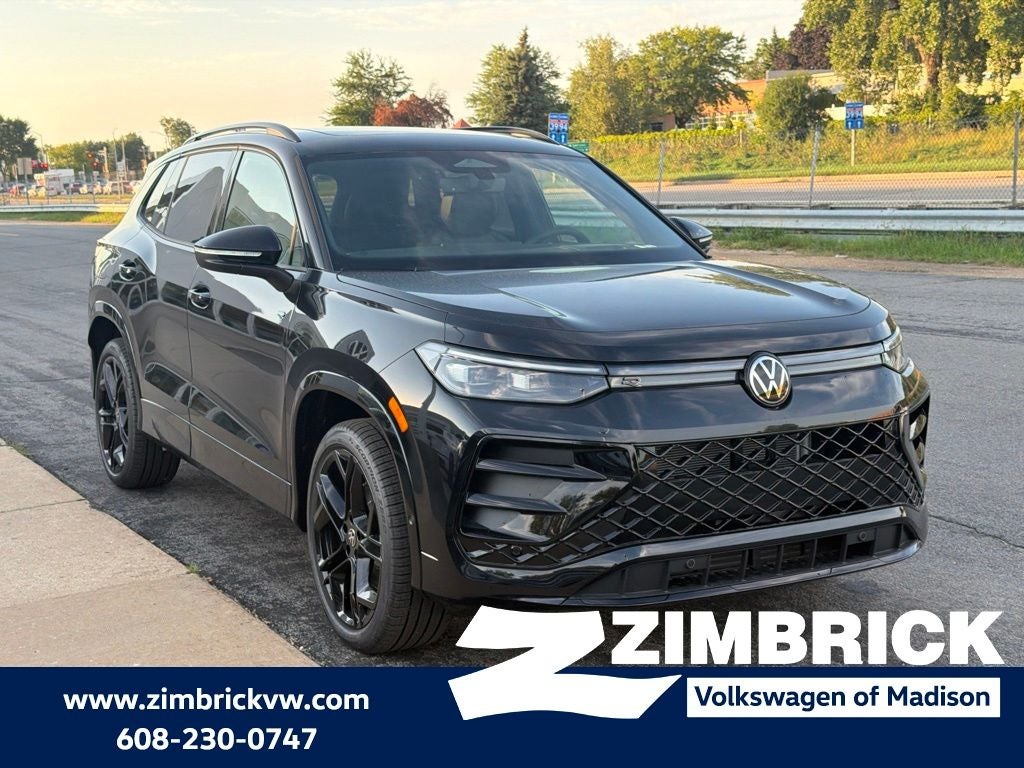 2026 Volkswagen Tiguan SE R-Line Black