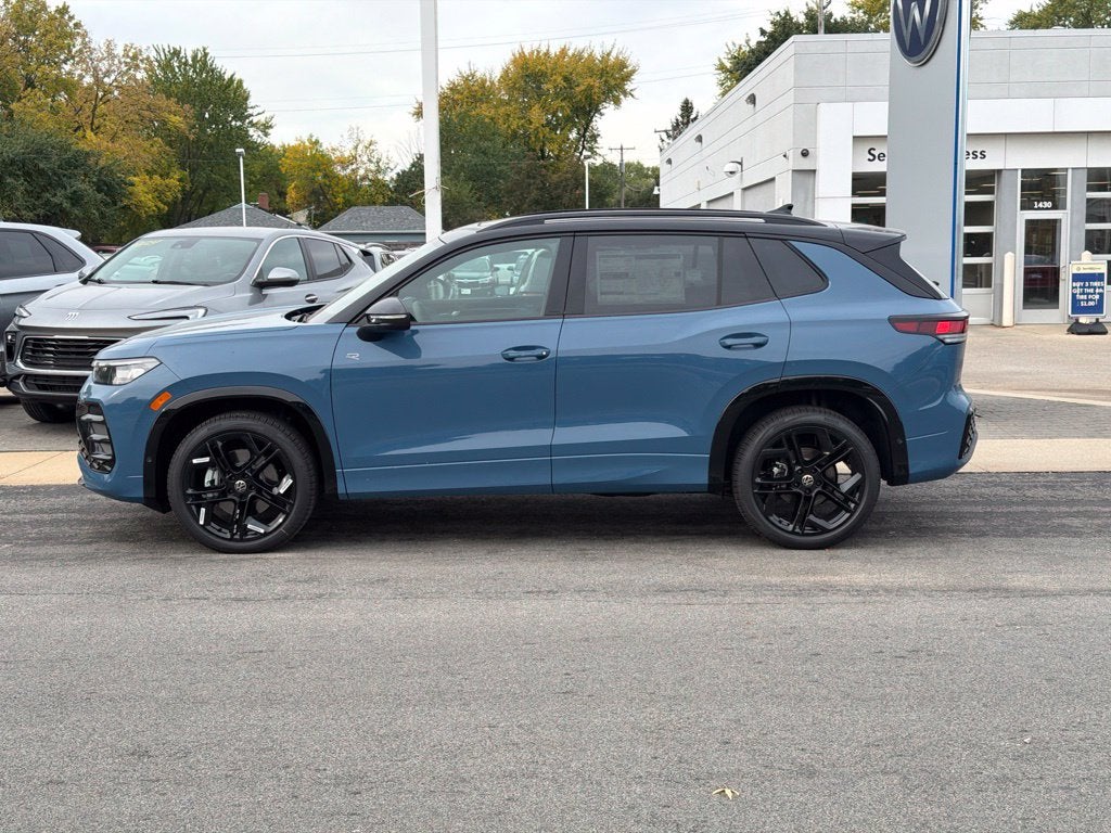 2026 Volkswagen Tiguan SE R-Line Black