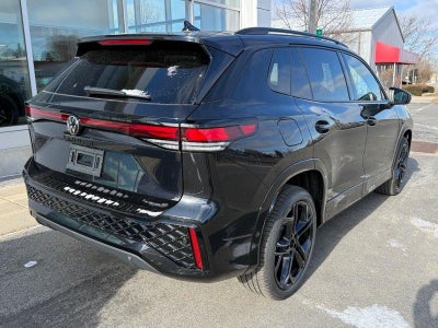 2026 Volkswagen Tiguan 2.0T SE R-Line Black