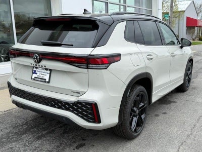 2026 Volkswagen Tiguan 2.0T SE R-Line Black