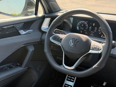 2026 Volkswagen Tiguan SE R-Line Black
