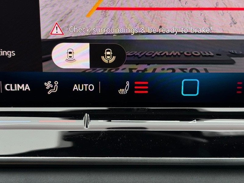 2025 Volkswagen Tiguan 2.0T SE R-Line Black