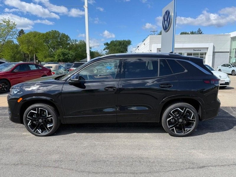 2026 Volkswagen Tiguan 2.0T SEL R-Line Turbo