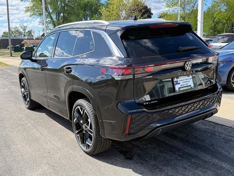 2026 Volkswagen Tiguan 2.0T SEL R-Line Turbo