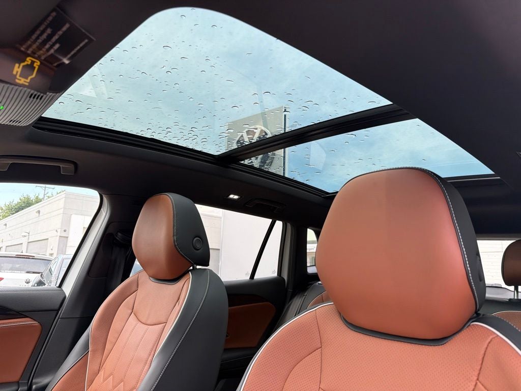 2026 Volkswagen Tiguan 2.0T SEL R-Line