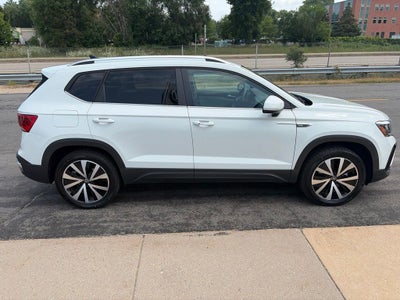 2022 Volkswagen Taos 1.5T SE