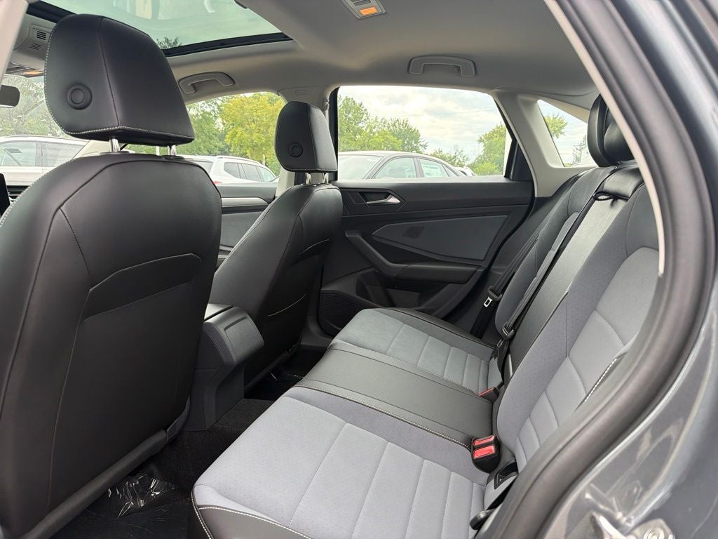 2026 Volkswagen Jetta 1.5T SE