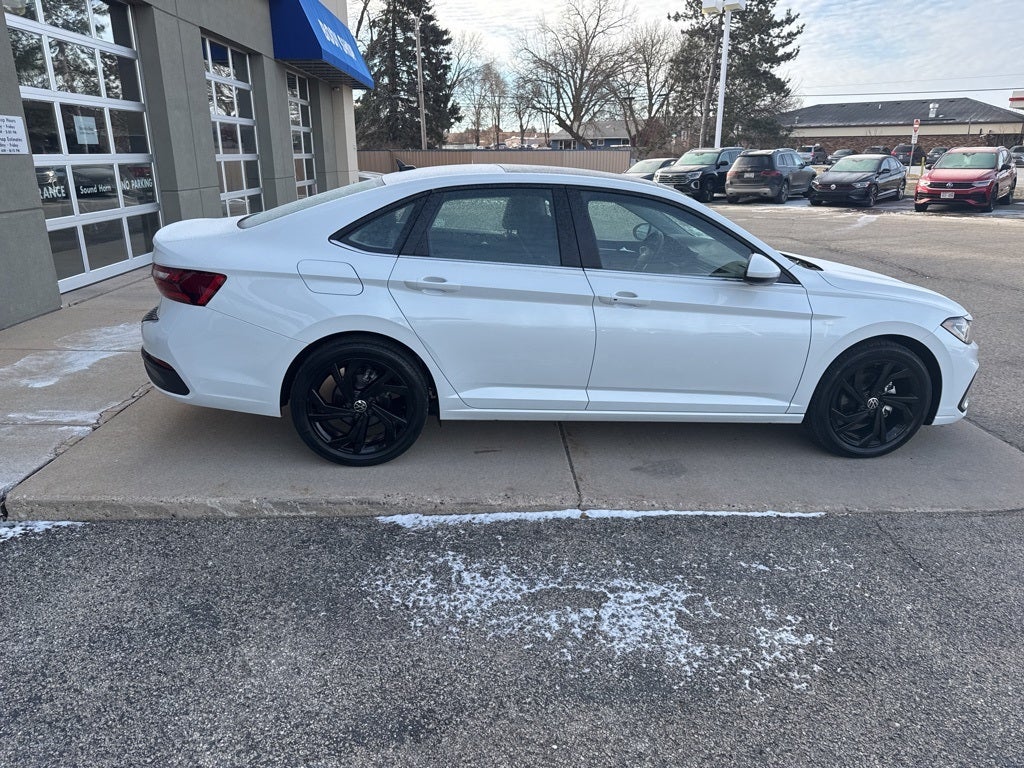 2025 Volkswagen Jetta 1.5T SE