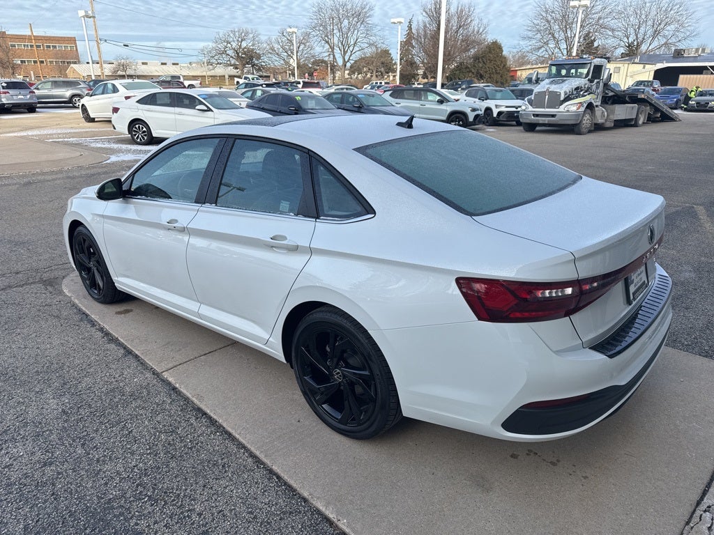 2025 Volkswagen Jetta 1.5T SE