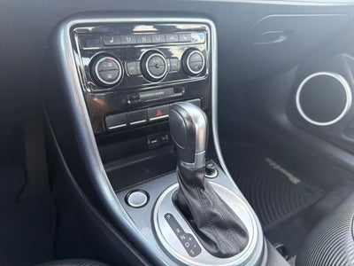 2019 Volkswagen Beetle SE