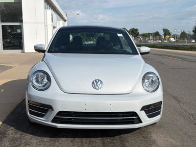 2019 Volkswagen Beetle SE