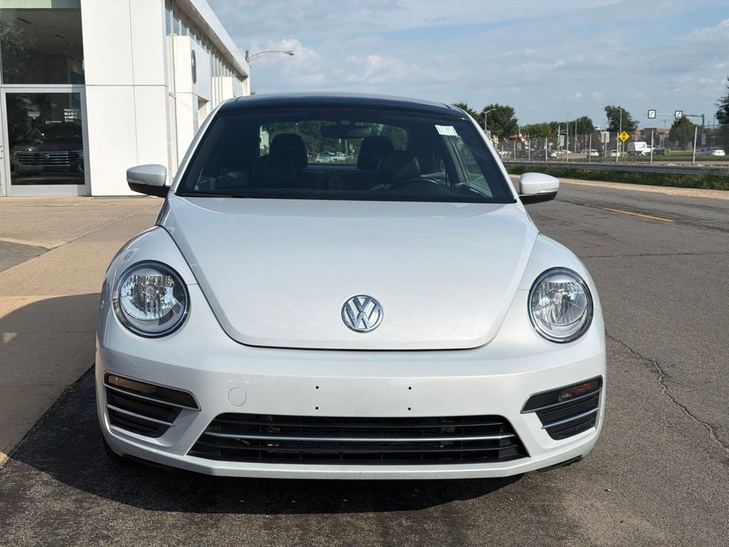 2019 Volkswagen Beetle SE