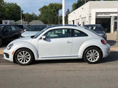 2019 Volkswagen Beetle SE