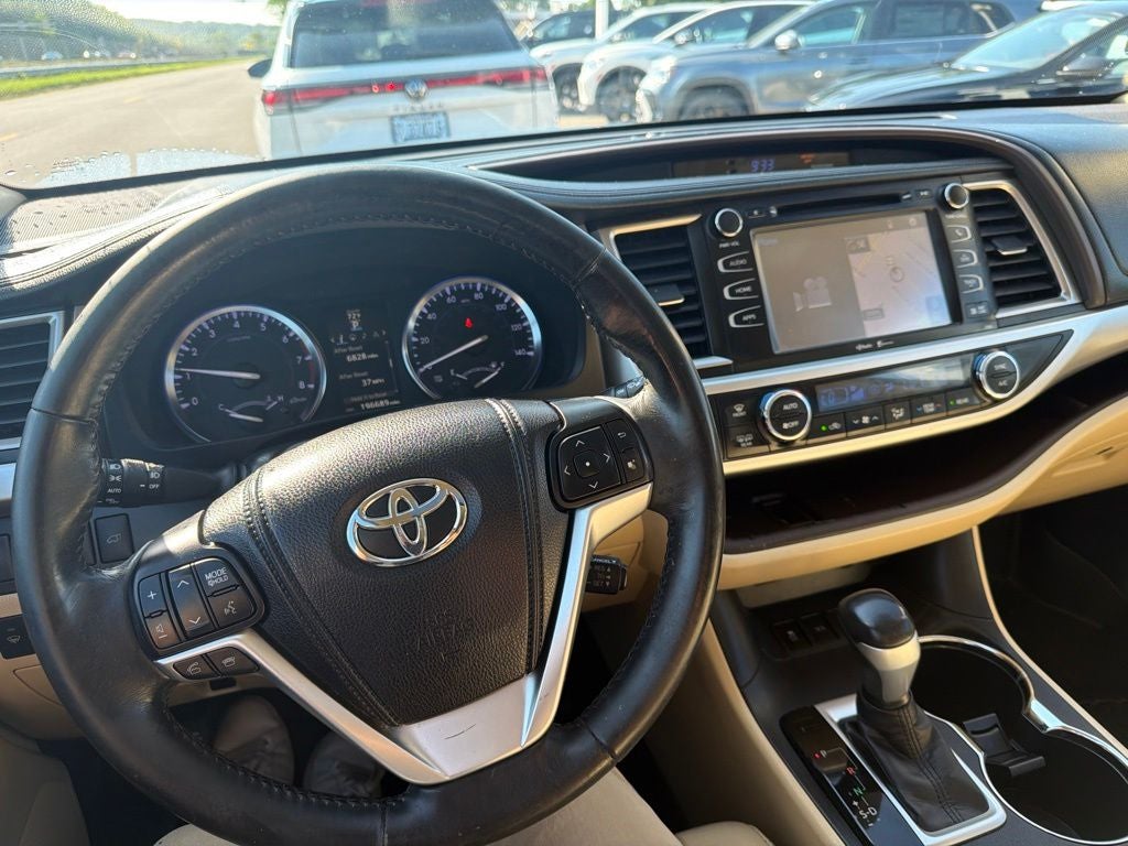 2014 Toyota Highlander XLE V6