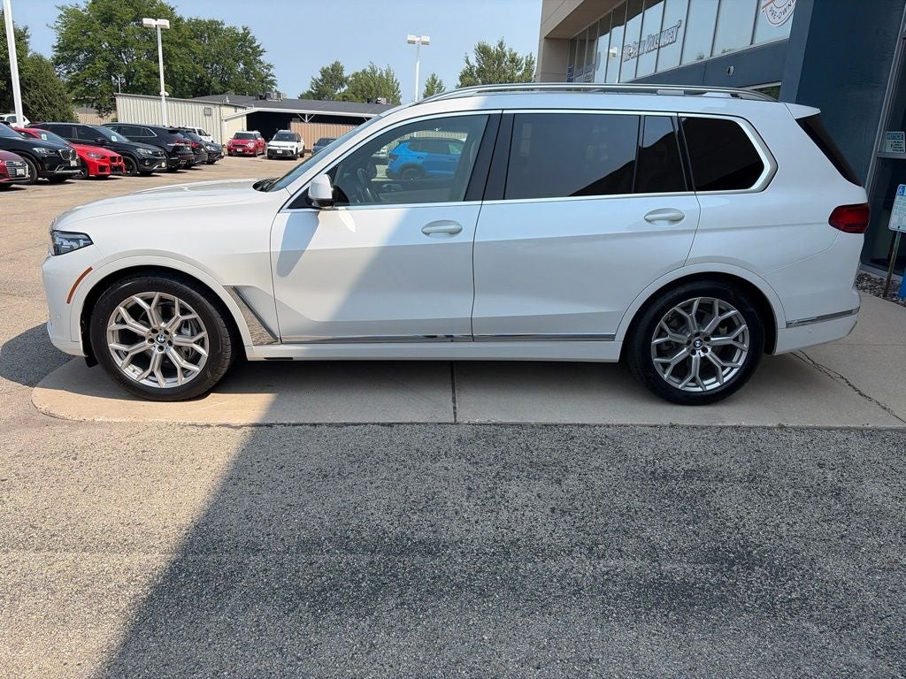 2022 BMW X7 xDrive40i