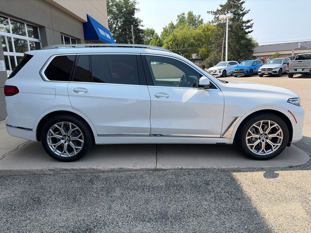 2022 BMW X7 xDrive40i