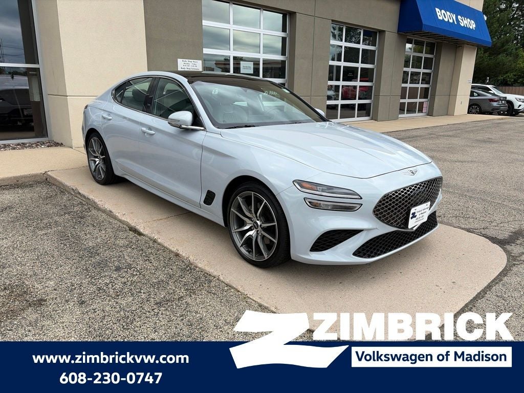 2022 Genesis G70 2.0T